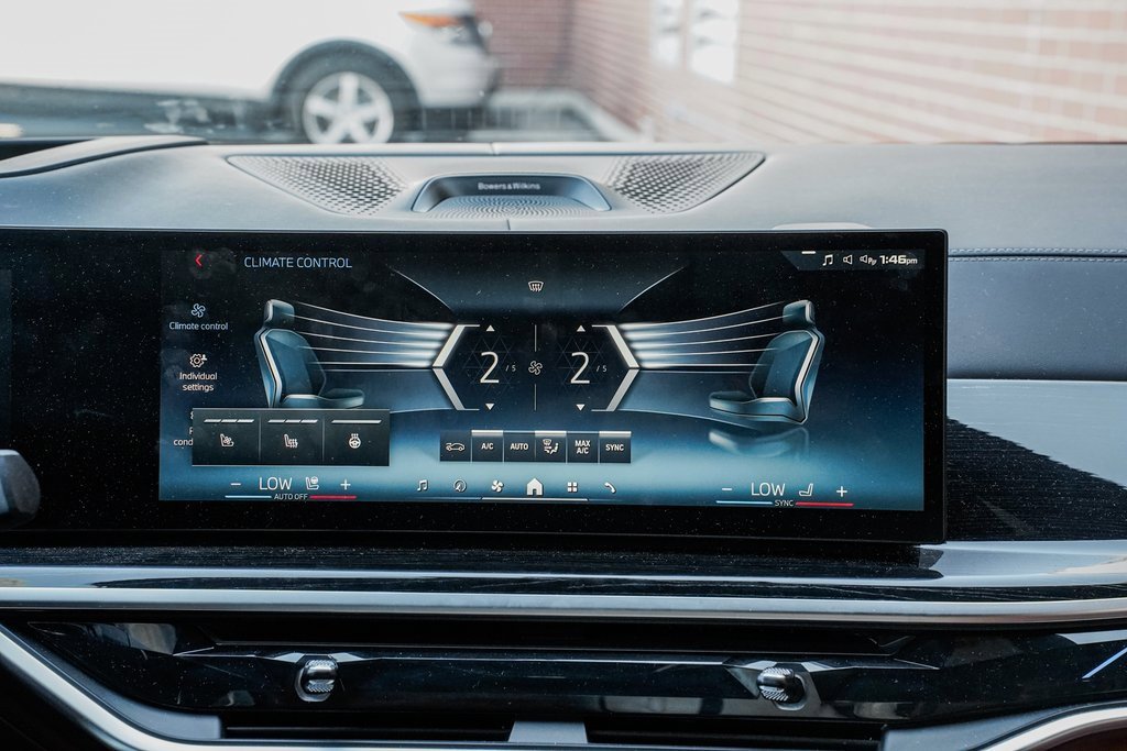 Certified 2025 BMW X7 M60i image 14