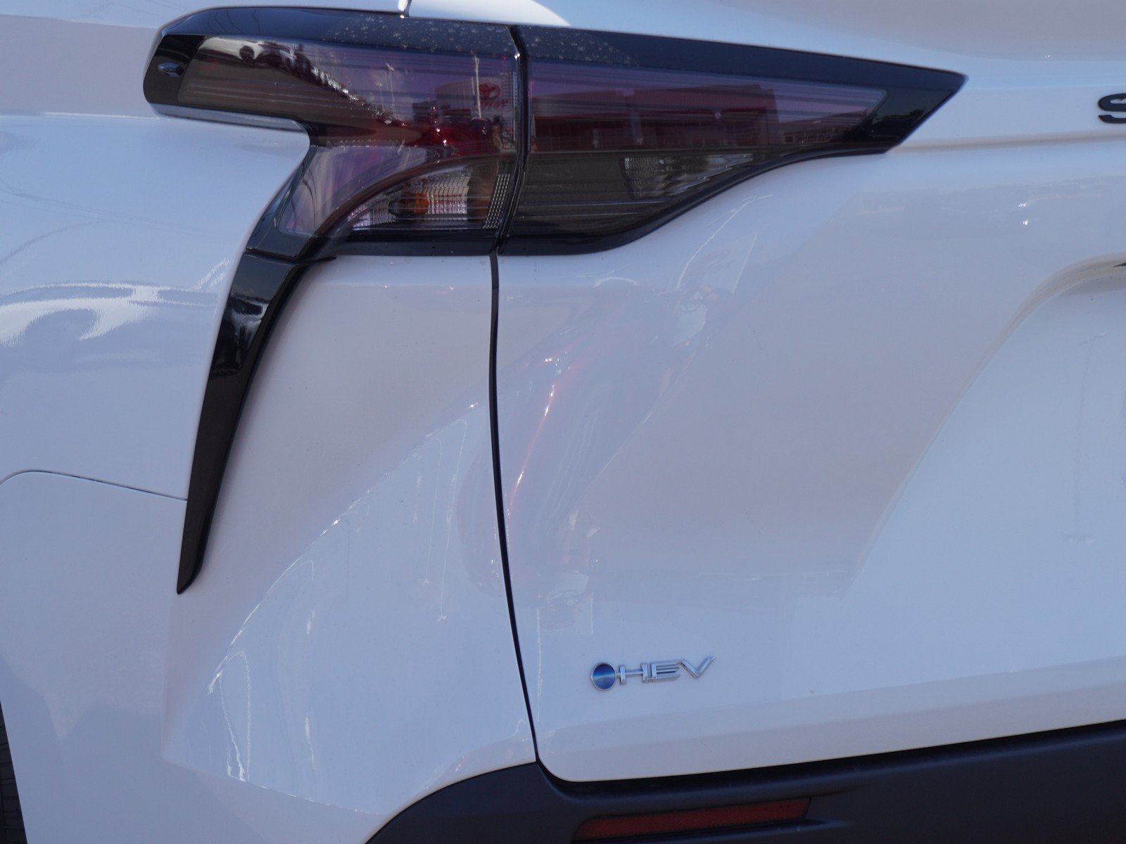 New 2026 Toyota Sienna LE FWD image 9