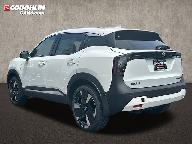 New 2025 Nissan Kicks SR w/ SR Premium Package image 10