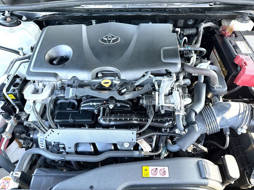 Used 2020 Toyota Camry SE image 26