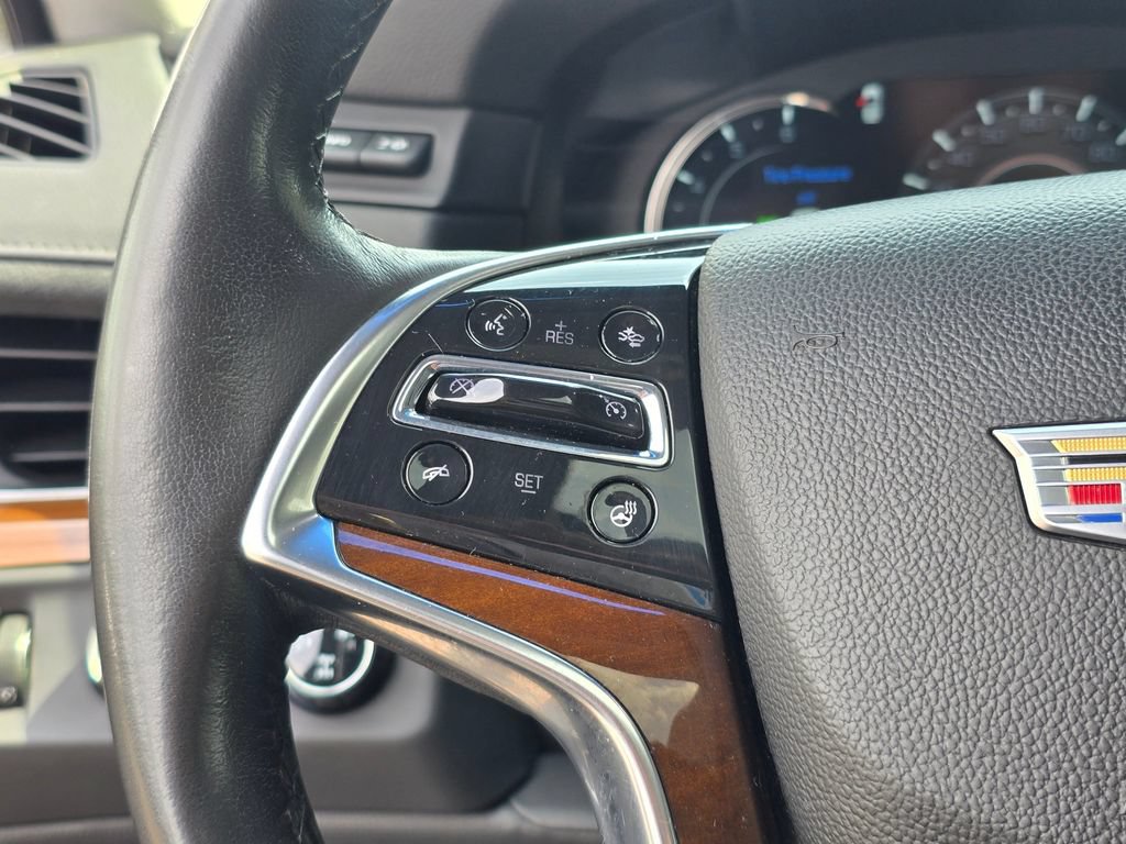Used 2016 Cadillac Escalade Luxury AWD/4WD image 21