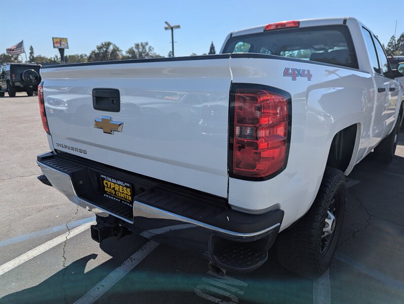 Used 2015 Chevrolet Silverado 2500 W/T AWD/4WD image 5