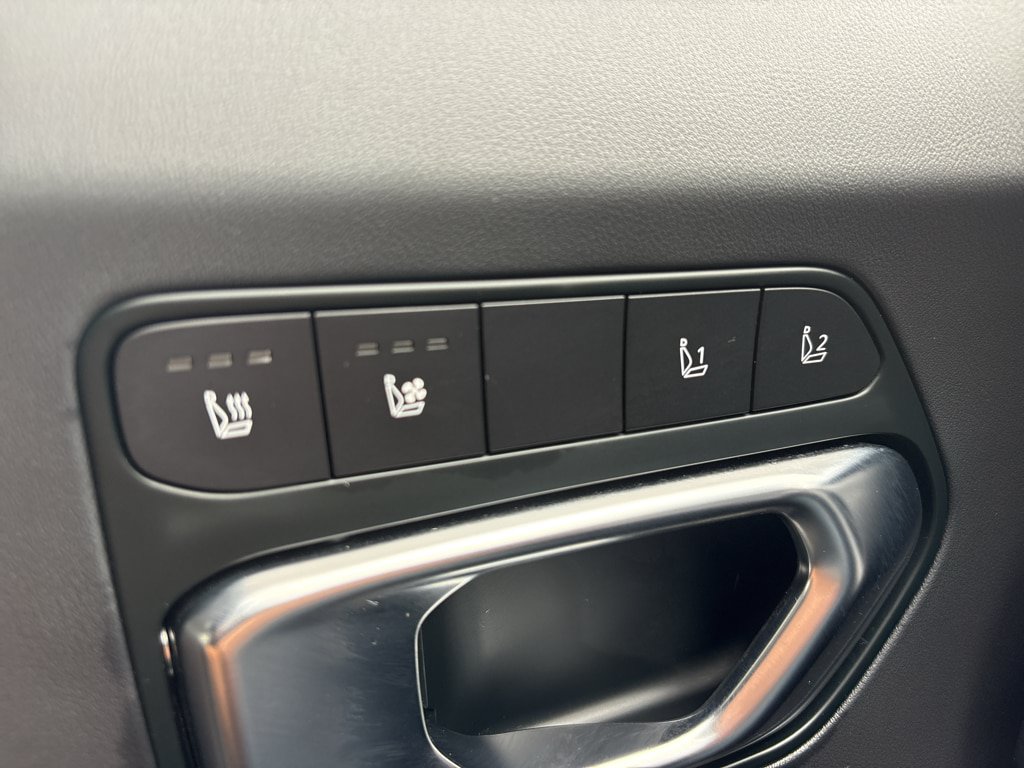 Certified 2025 Kia K4 GT-Line Turbo FWD image 32