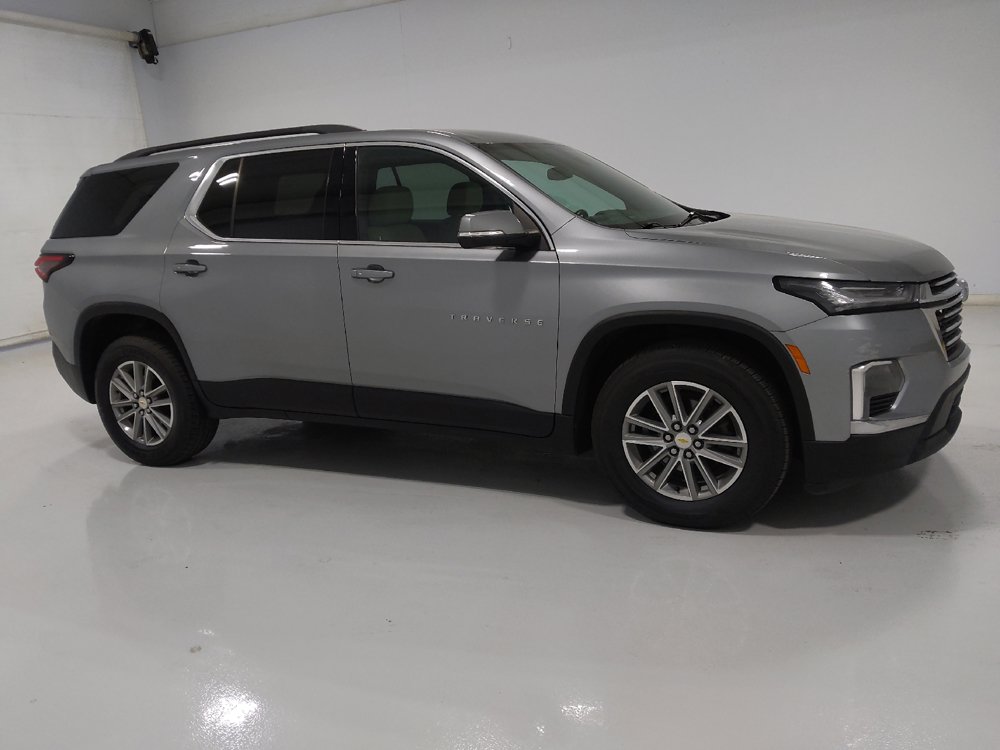 Used 2023 Chevrolet Traverse LT w/ LPO, Cargo Package AWD/4WD image 11