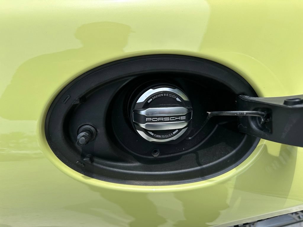 Certified 2026 Porsche 911 GT3 RWD image 40