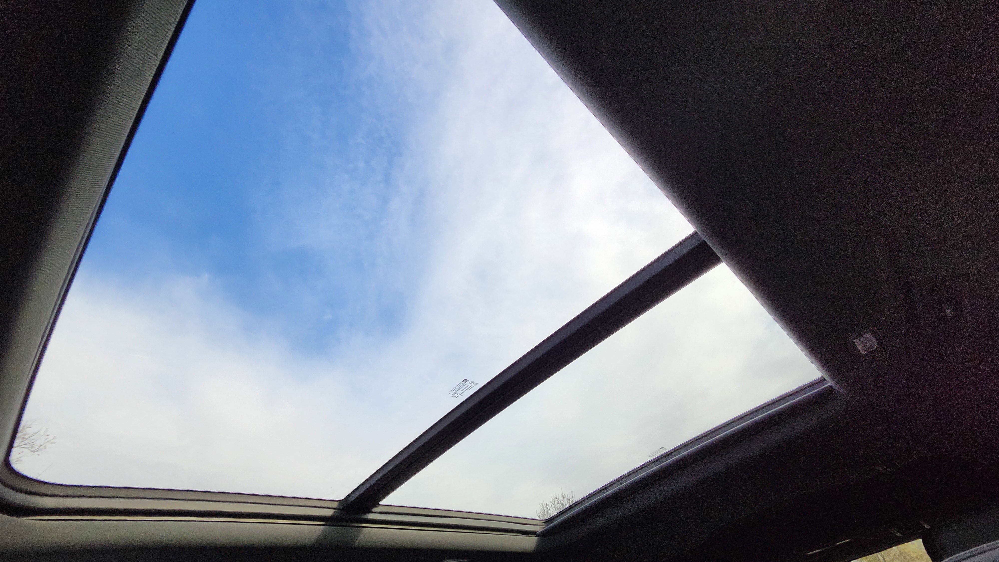 Used 2021 Chevrolet Tahoe LT w/ LT Signature Plus Package image 2