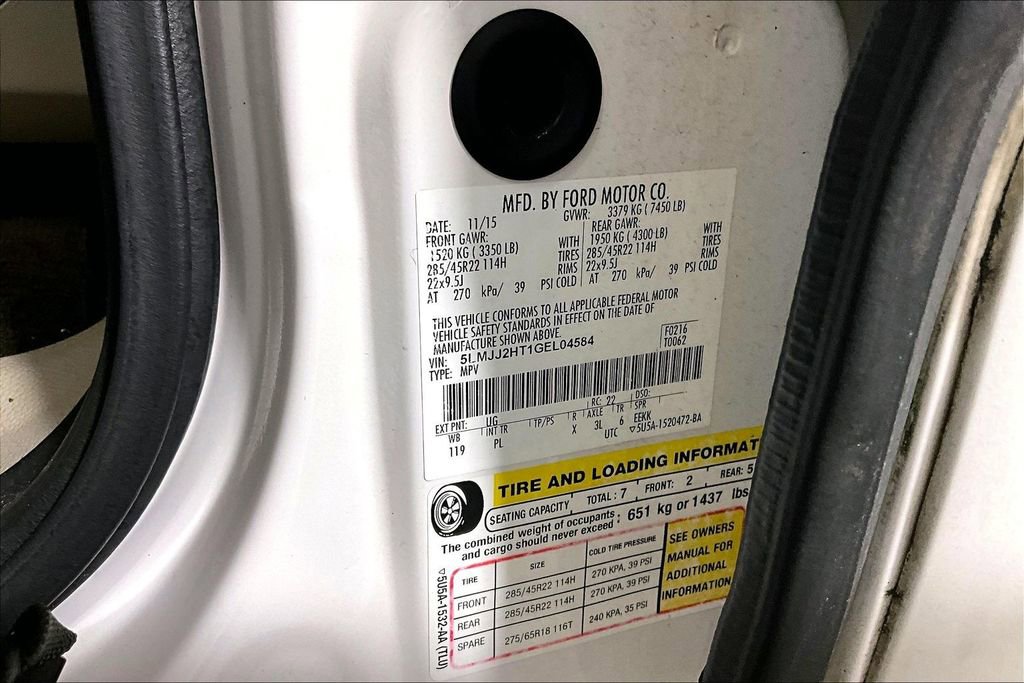 Used 2016 Lincoln Navigator Select image 27