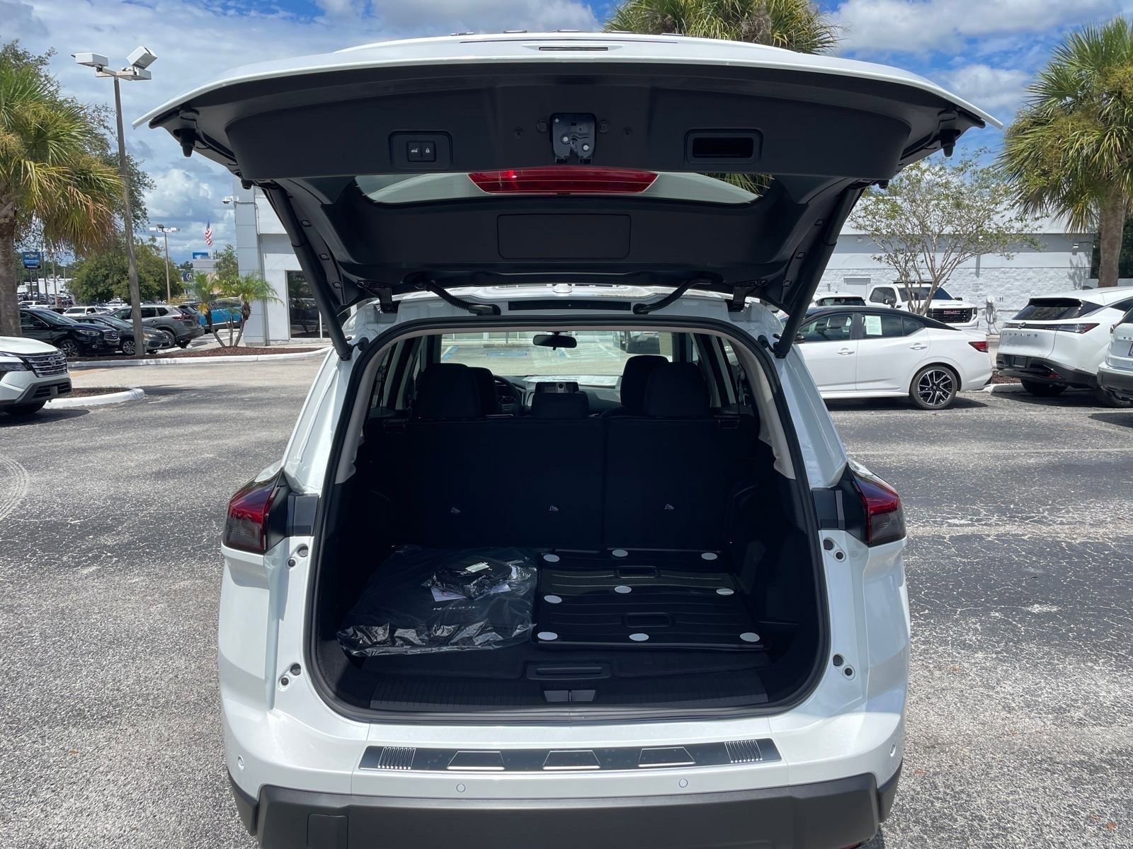 New 2026 Nissan Rogue SV image 19