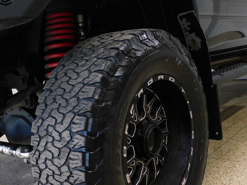 Used 2018 RAM 2500 Power Wagon w/ Leather & Luxury Group AWD/4WD image 32