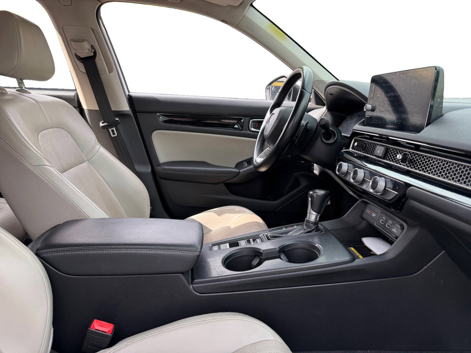 Used 2022 Honda Civic Touring image 14