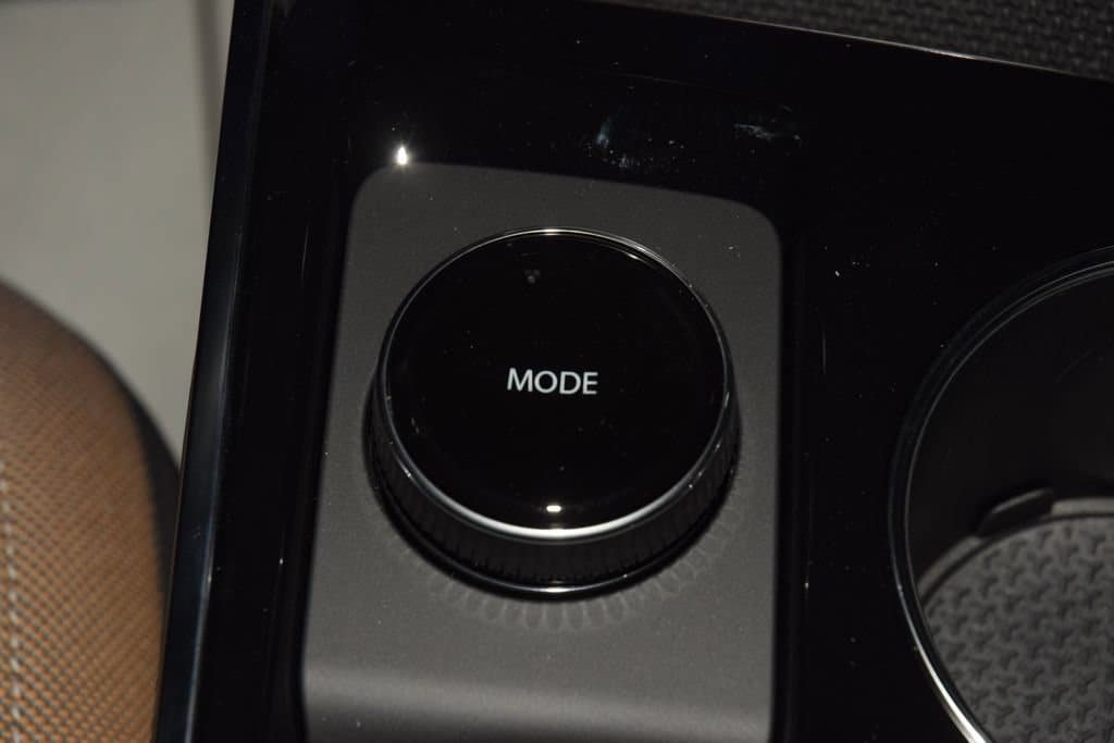 New 2027 Chevrolet Equinox ACTIV w/ Safety and Technology Package FWD image 34