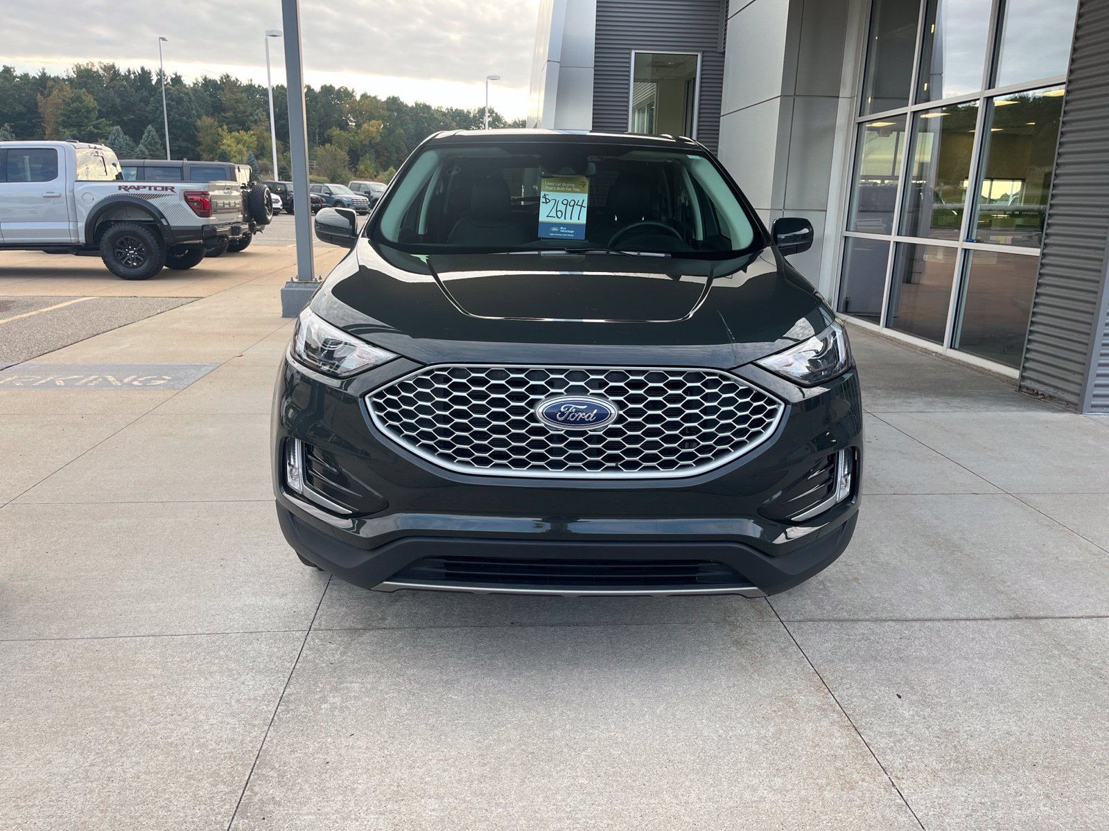 Certified 2024 Ford Edge SEL w/ Convenience Package AWD/4WD image 9