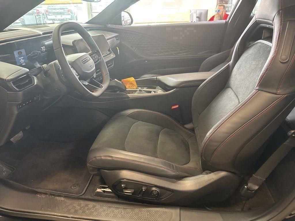 Used 2025 Dodge Charger R/T Scat Pack w/ Track Pack image 16