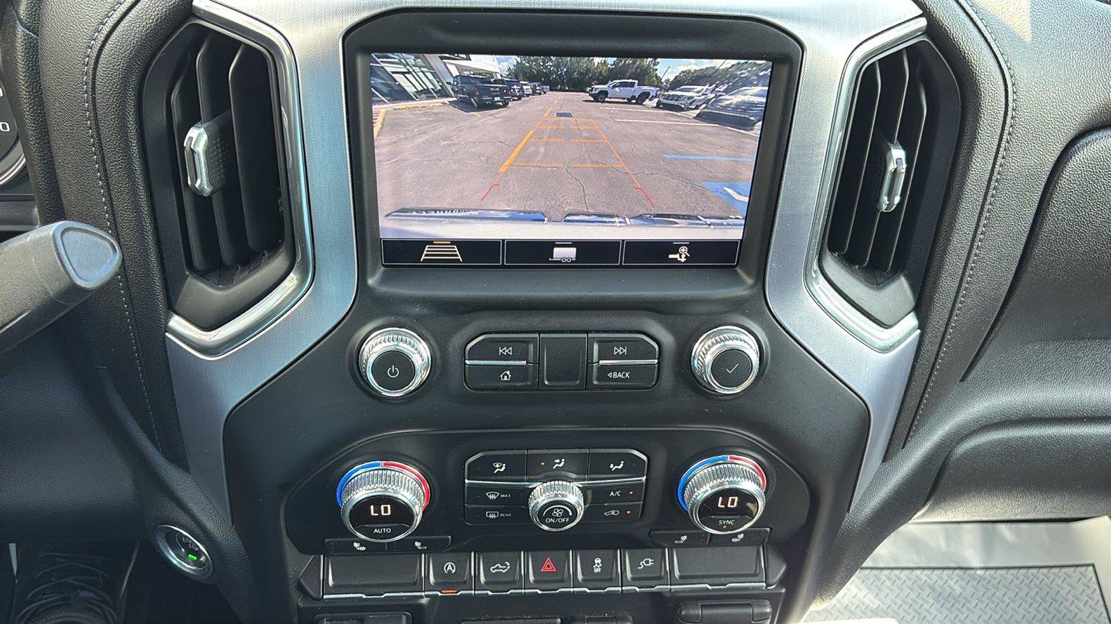 Certified 2020 GMC Sierra 1500 SLE w/ SLE Value Package RWD image 33