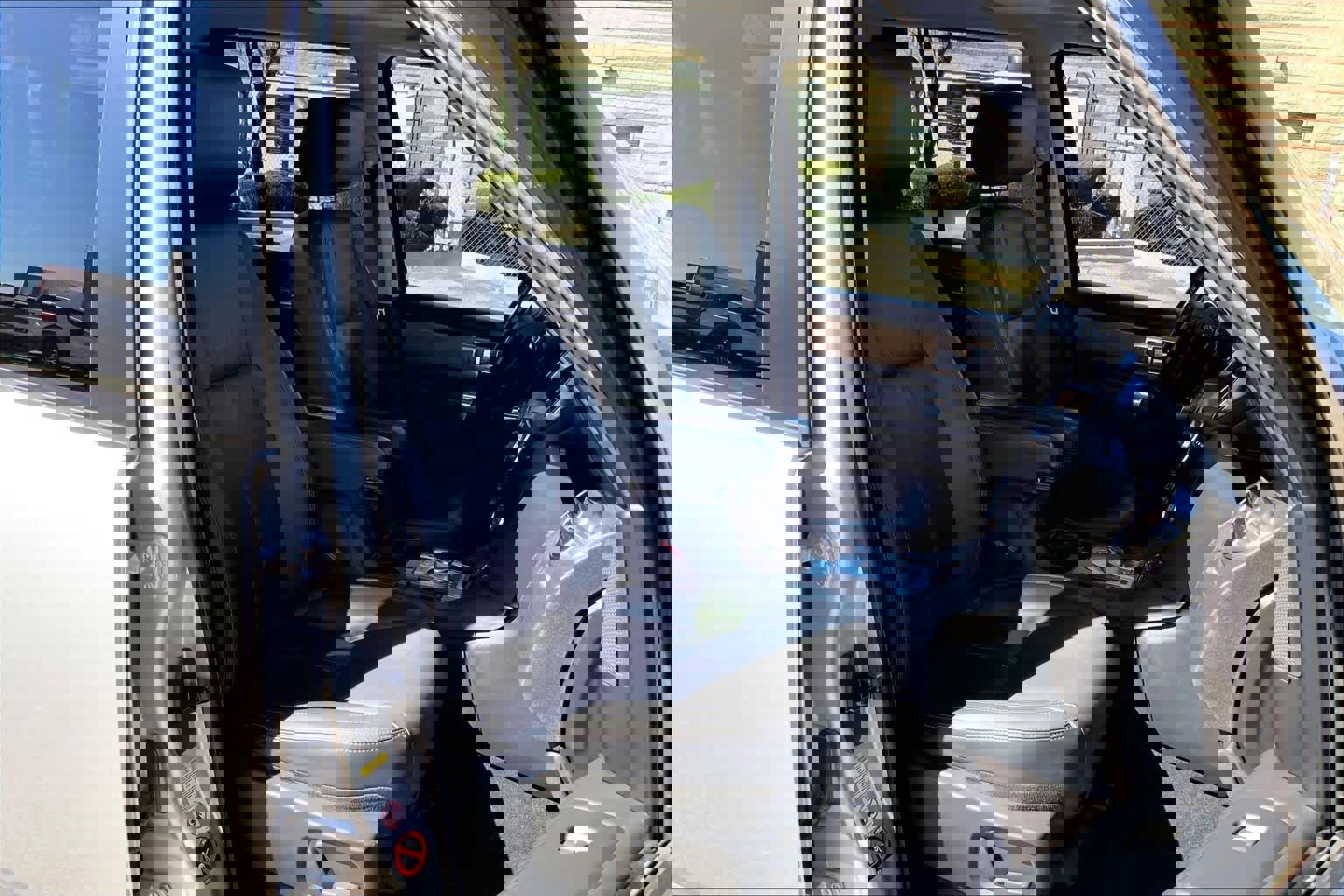 Used 2014 Land Rover LR4 HSE LUX image 8