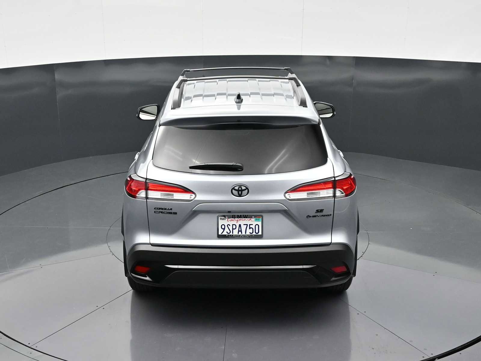 Used 2025 Toyota Corolla Cross AWD Hybrid w/ Moonroof Package image 21