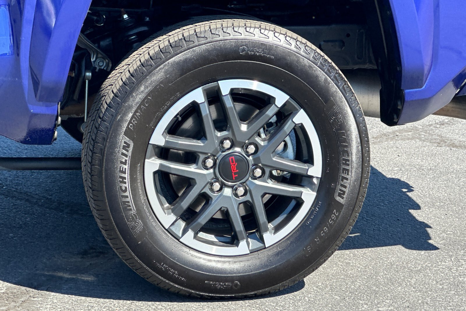 Used 2025 Toyota Tacoma TRD Sport AWD/4WD image 24