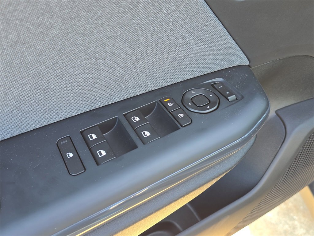 New 2025 Kia K4 EX image 21