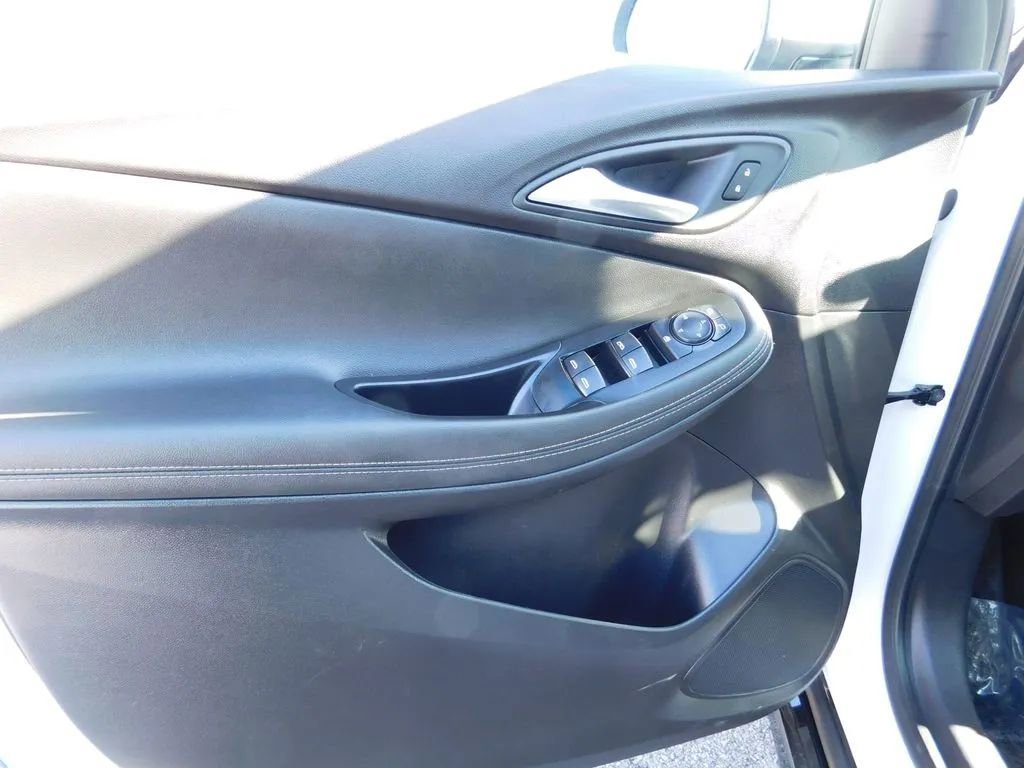 Used 2024 Buick Encore GX Sport Touring w/ Comfort Package image 13