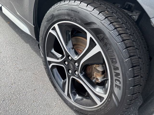 Used 2020 Ford Edge ST image 34