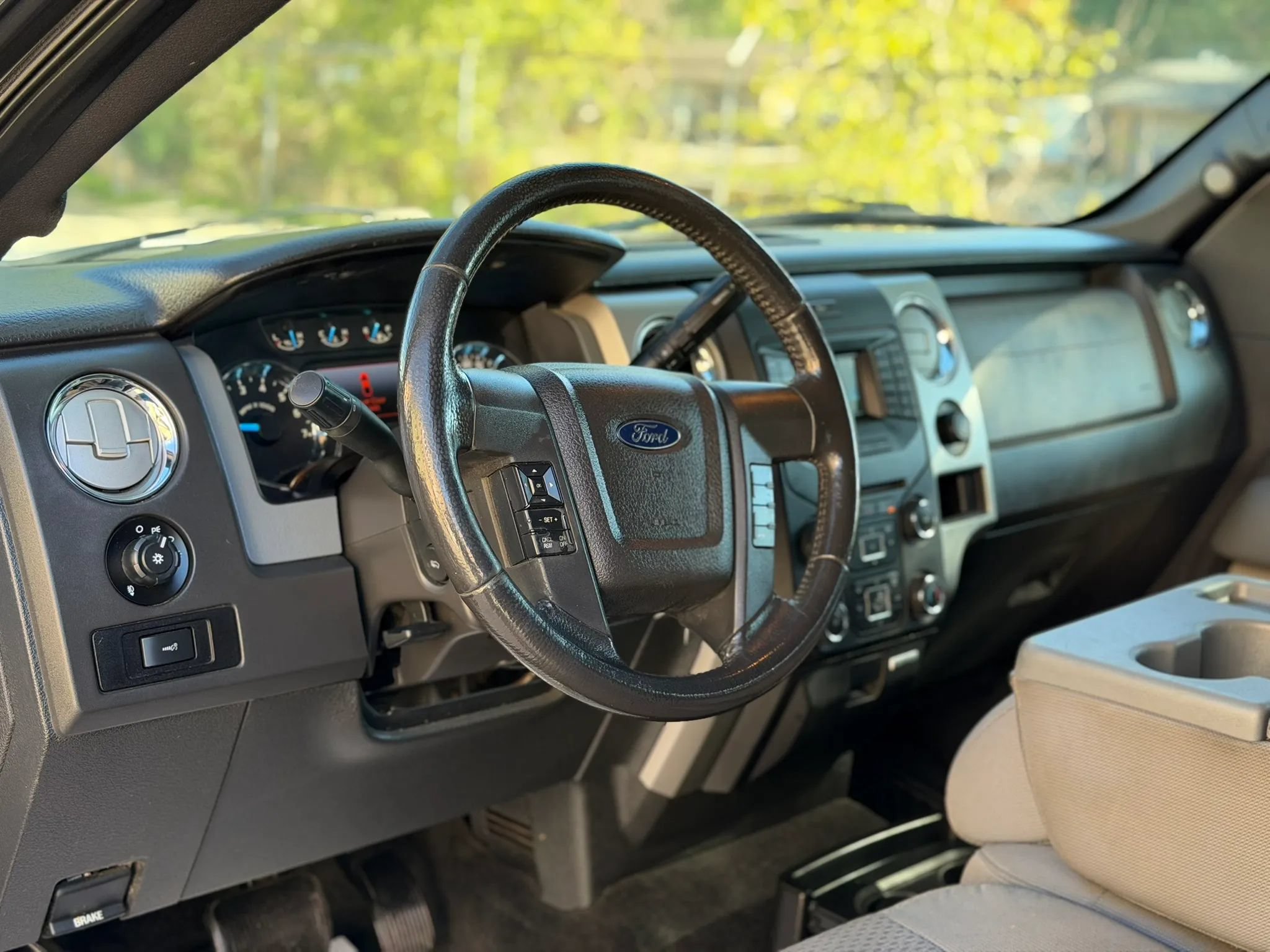 Used 2013 Ford F150 XLT w/ XTR Pkg AWD/4WD image 11