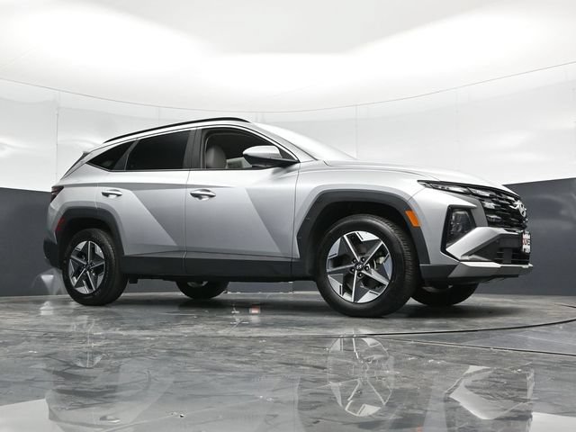Used 2025 Hyundai Tucson SEL AWD/4WD image 55