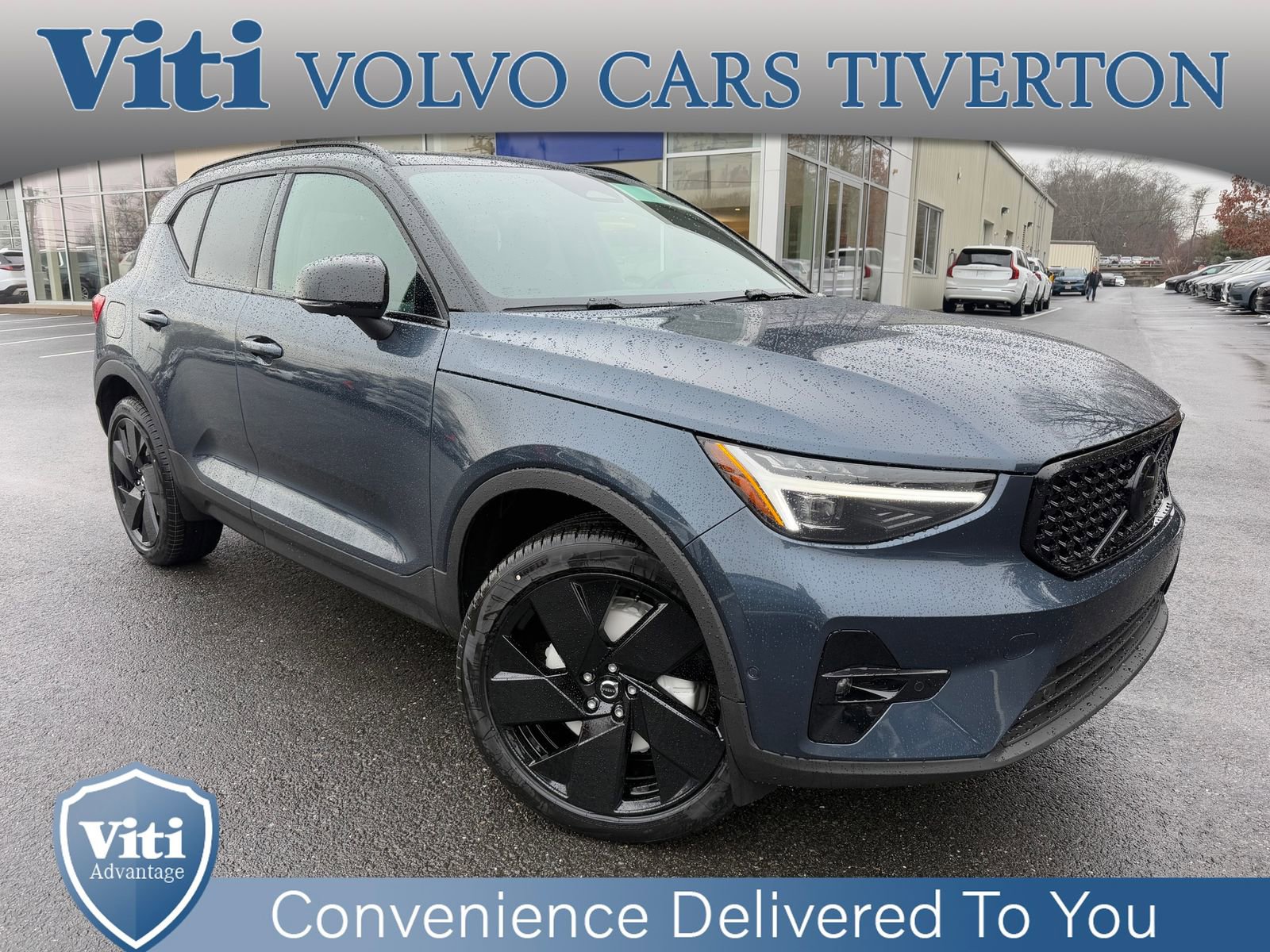 New 2026 Volvo XC40 B5 Ultra w/ Climate Package