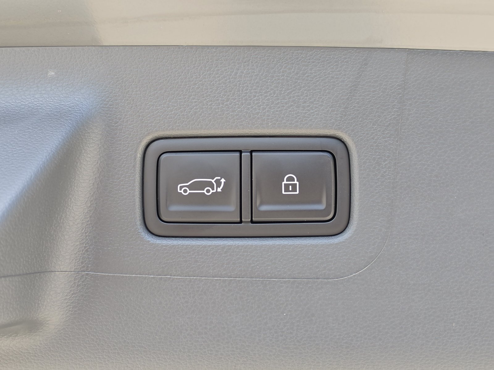 New 2026 Hyundai Santa Fe Calligraphy FWD image 14