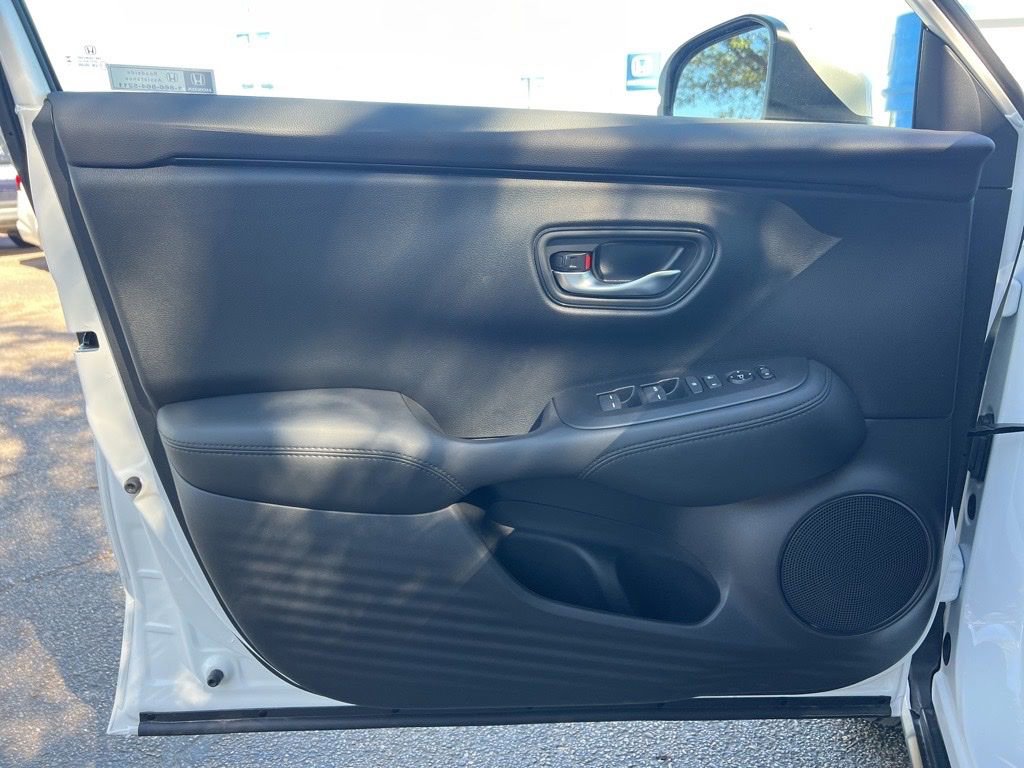 New 2026 Honda HR-V LX image 11