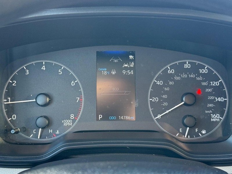 Used 2024 Toyota Corolla LE image 22