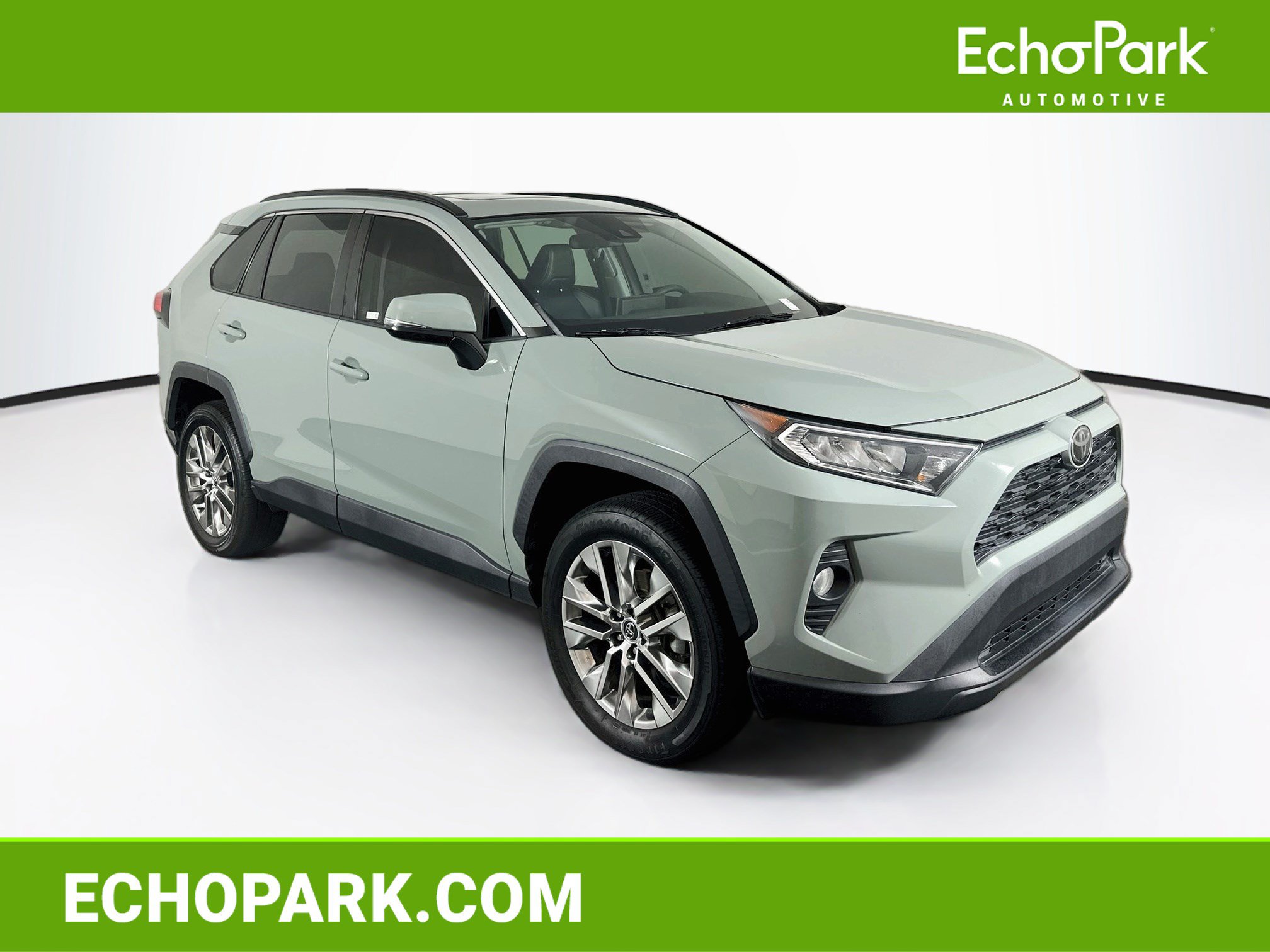 Used 2020 Toyota RAV4 XLE Premium FWD video 1