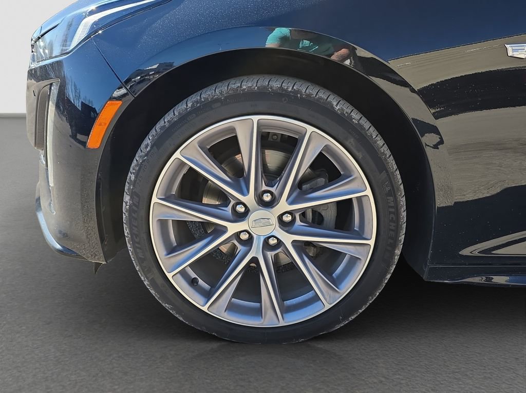 Used 2023 Cadillac CT5 Sport image 4