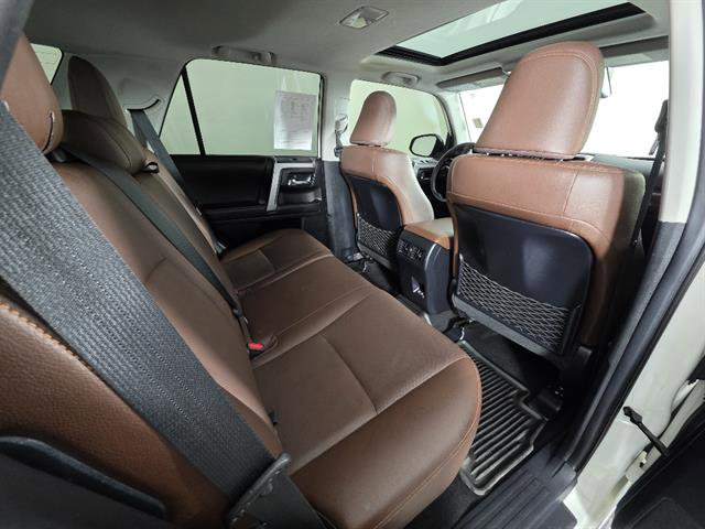 Used 2020 Toyota 4Runner Limited AWD/4WD image 18
