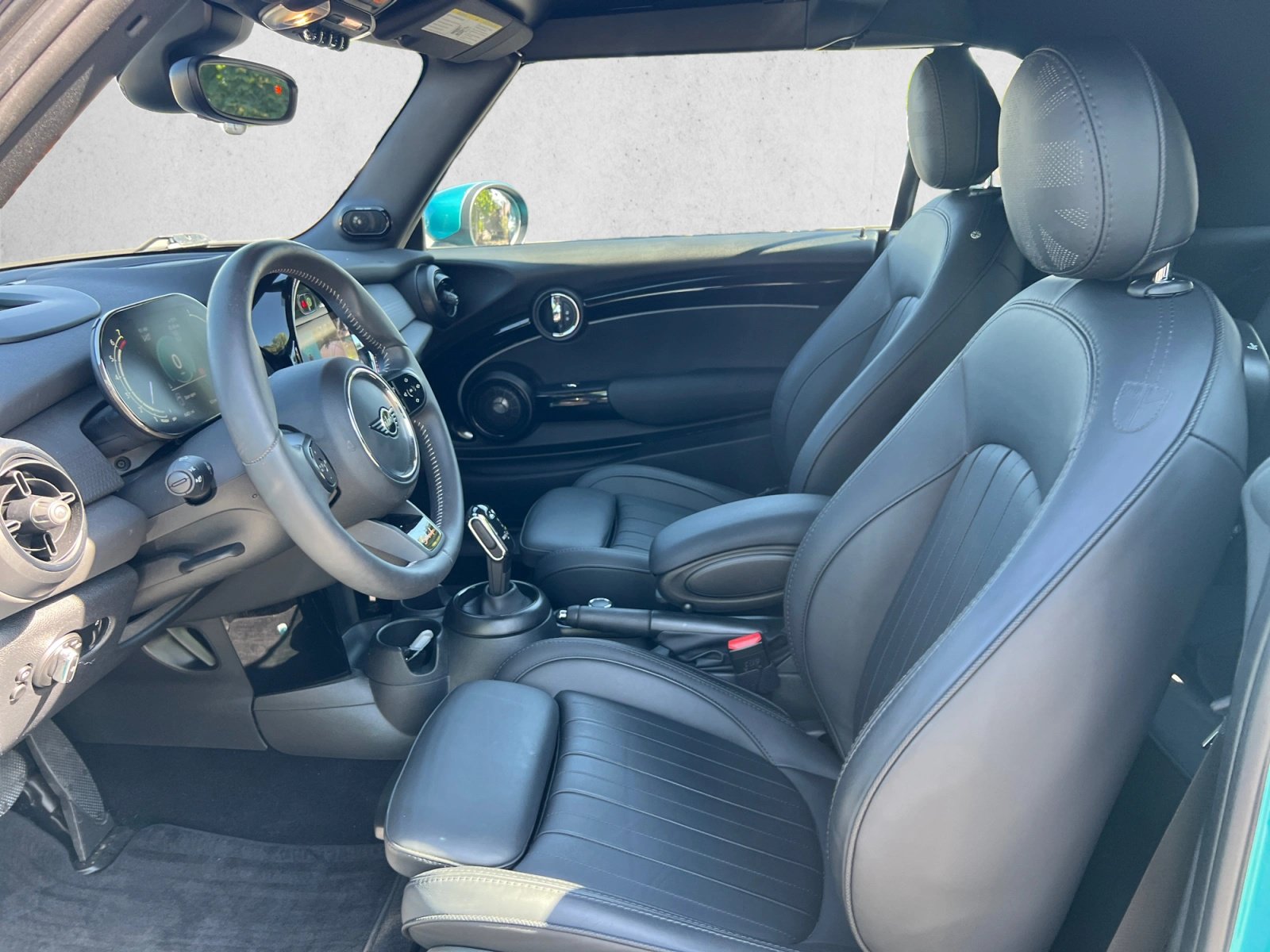 Used 2024 MINI Cooper S w/ Seaside Edition FWD image 11
