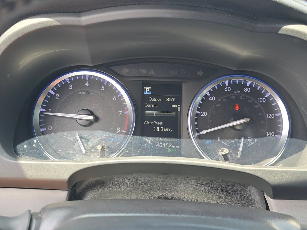Used 2019 Toyota Highlander XLE AWD/4WD image 34