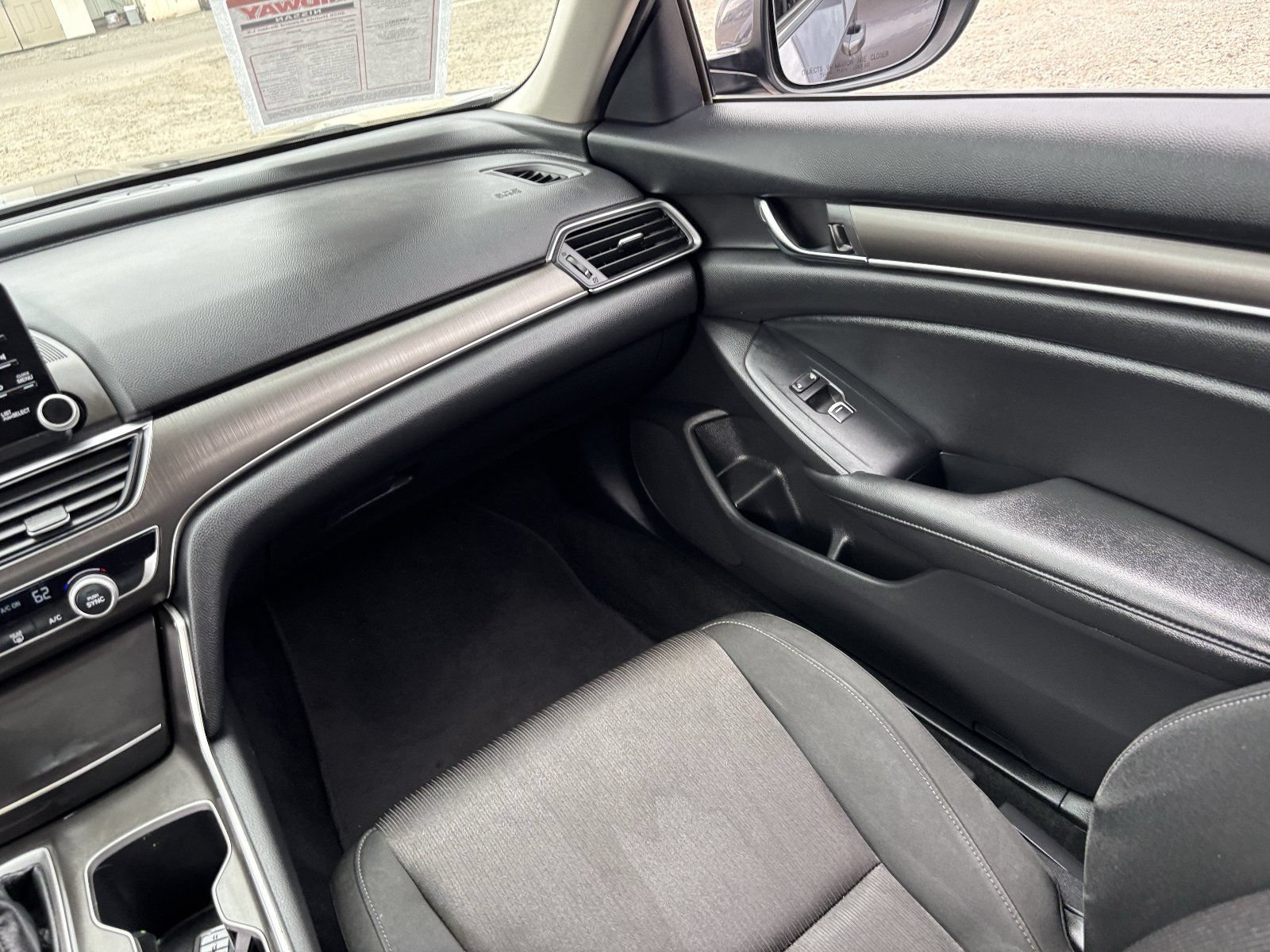 Used 2020 Honda Accord LX image 17