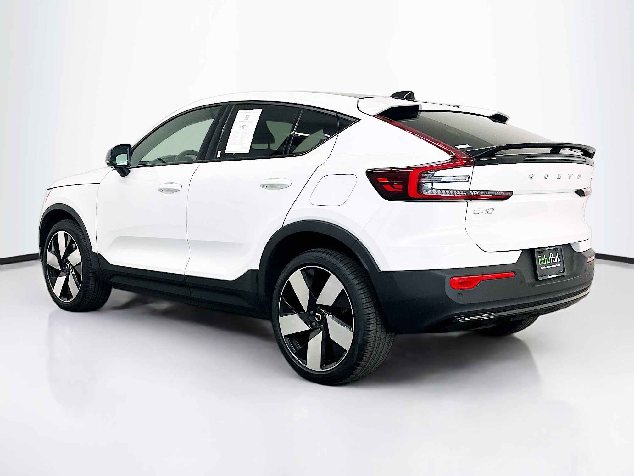 Used 2023 Volvo C40 P8 Recharge Ultimate w/ Protection Package Premier AWD/4WD image 5