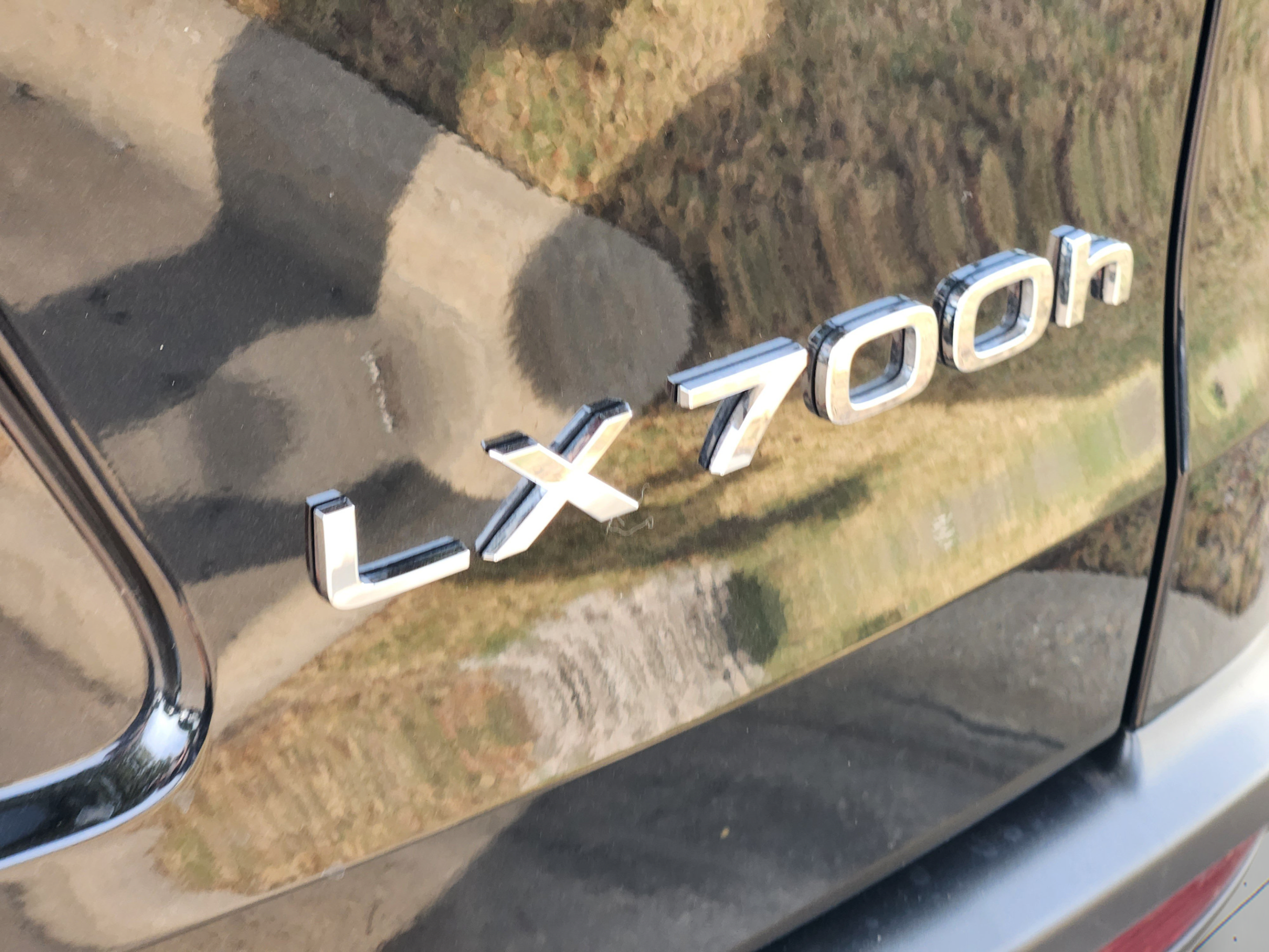 New 2026 Lexus LX 700h Overtrail w/ Accessory Package (Z1) AWD/4WD image 27