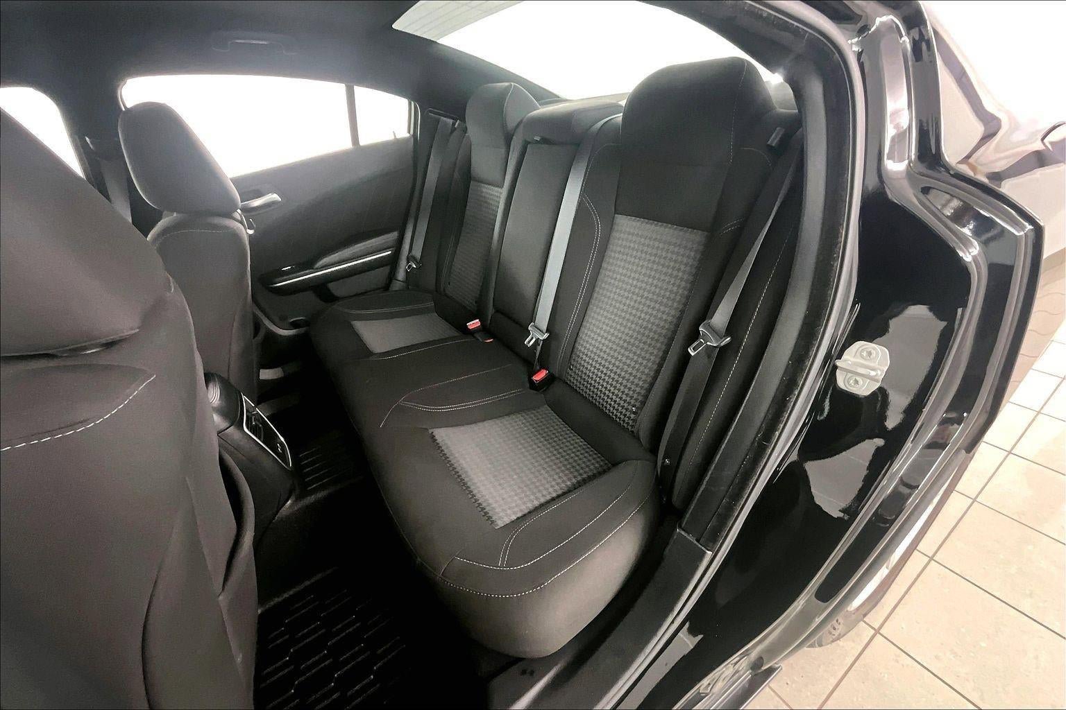 Used 2023 Dodge Charger SXT image 22