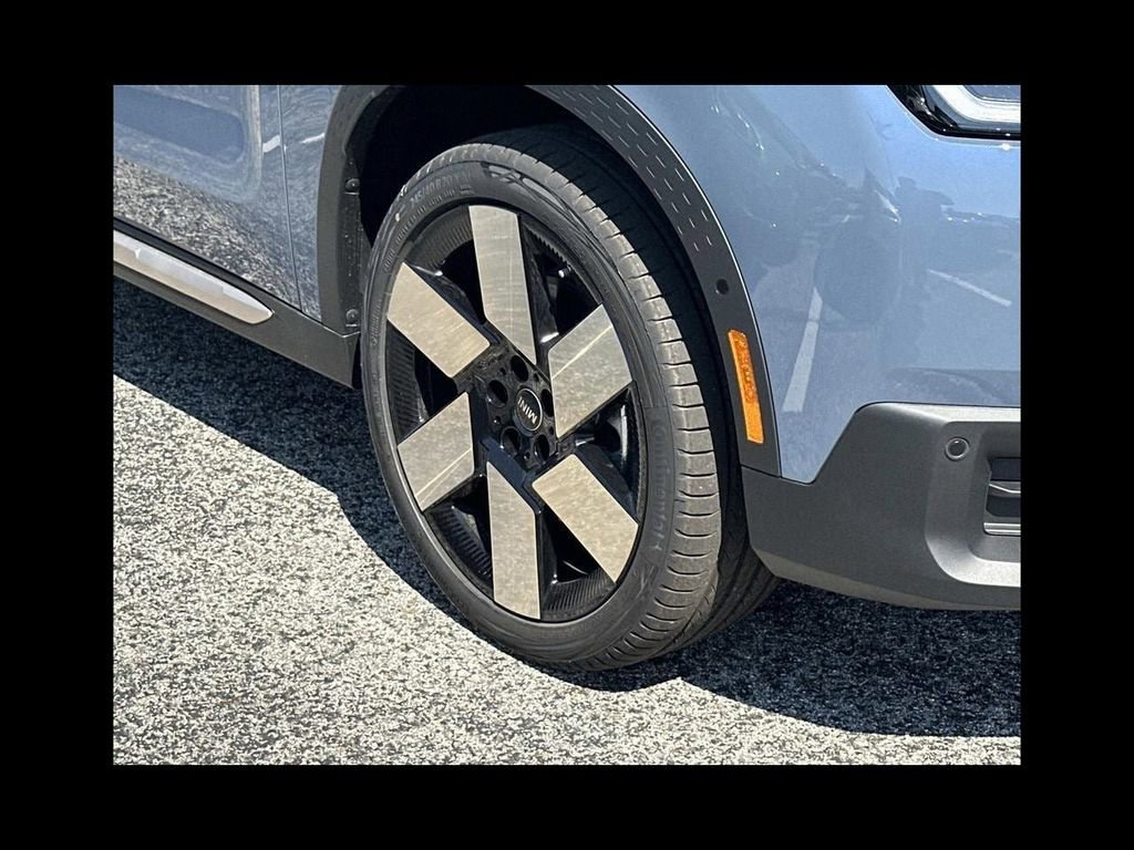 Used 2026 MINI Cooper Countryman S w/ Comfort Package Max image 60