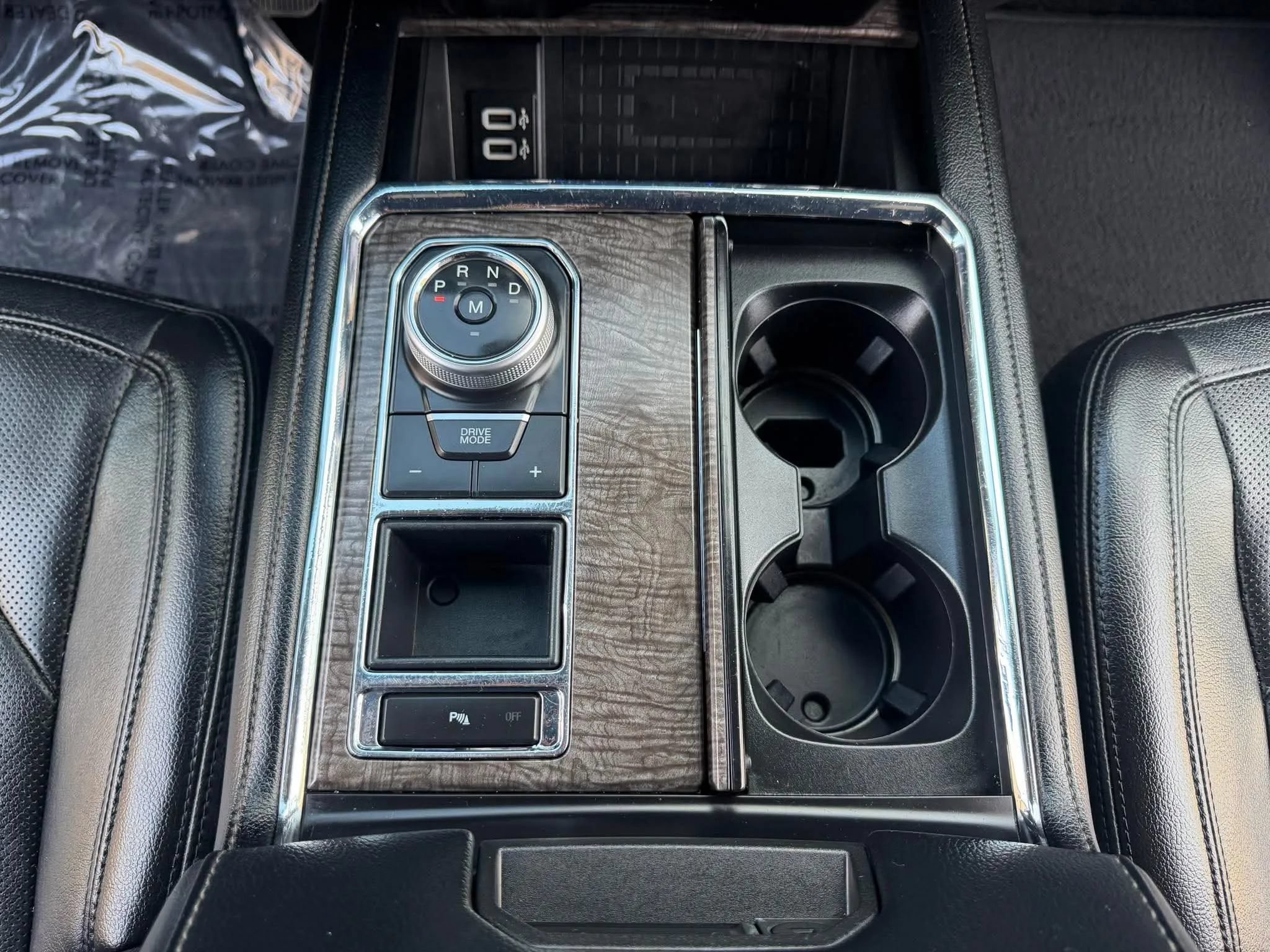 Used 2019 Ford Expedition Max Limited RWD image 28
