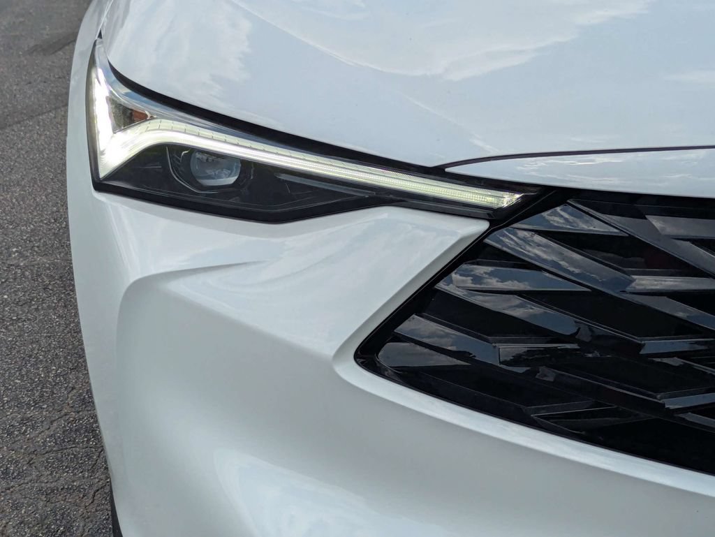 Used 2026 Acura MDX w/ Technology Package FWD image 10