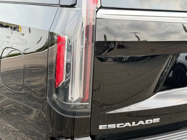 Used 2024 Cadillac Escalade Premium Luxury w/ LPO, Floor Liner Package AWD/4WD image 28