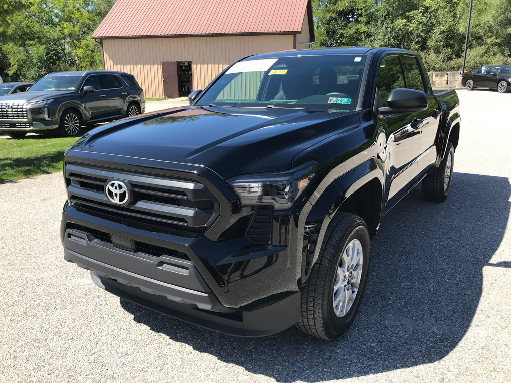 Certified 2024 Toyota Tacoma SR RWD image 4