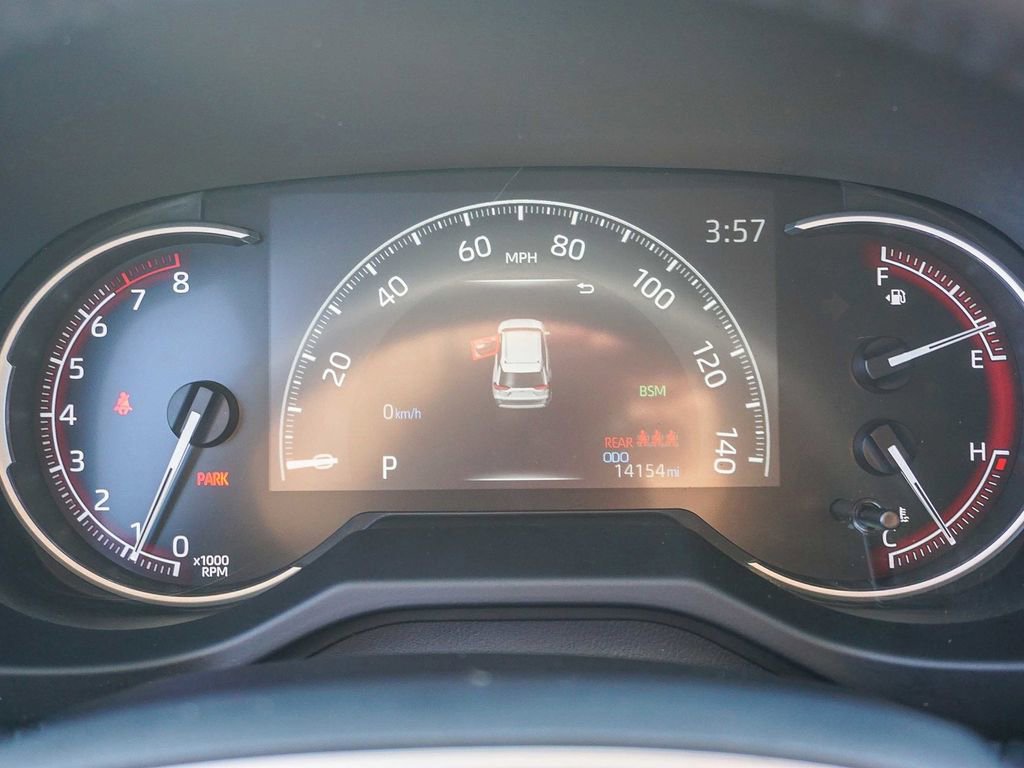 Used 2023 Toyota RAV4 XLE Premium FWD image 21