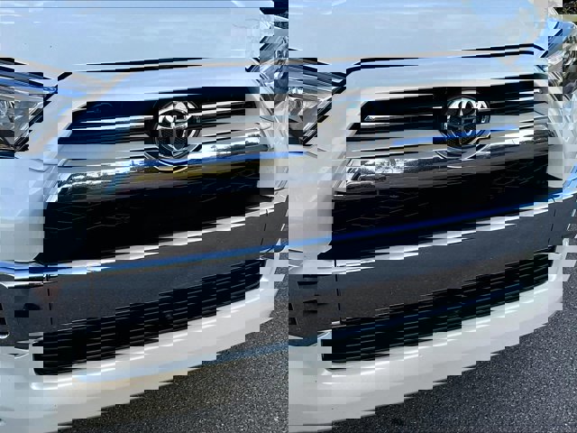 Used 2023 Toyota 4Runner Limited image 28