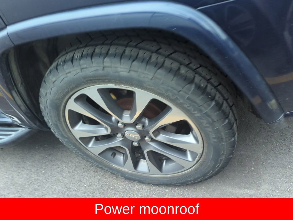 Used 2017 Jeep Grand Cherokee Overland image 6