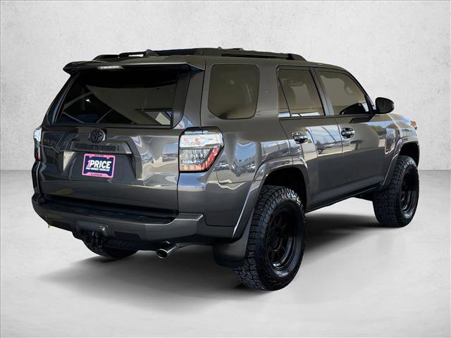 Used 2022 Toyota 4Runner SR5 AWD/4WD image 6