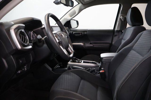 Certified 2023 Toyota Tacoma 4x4 Double Cab w/ Trail Edition image 11
