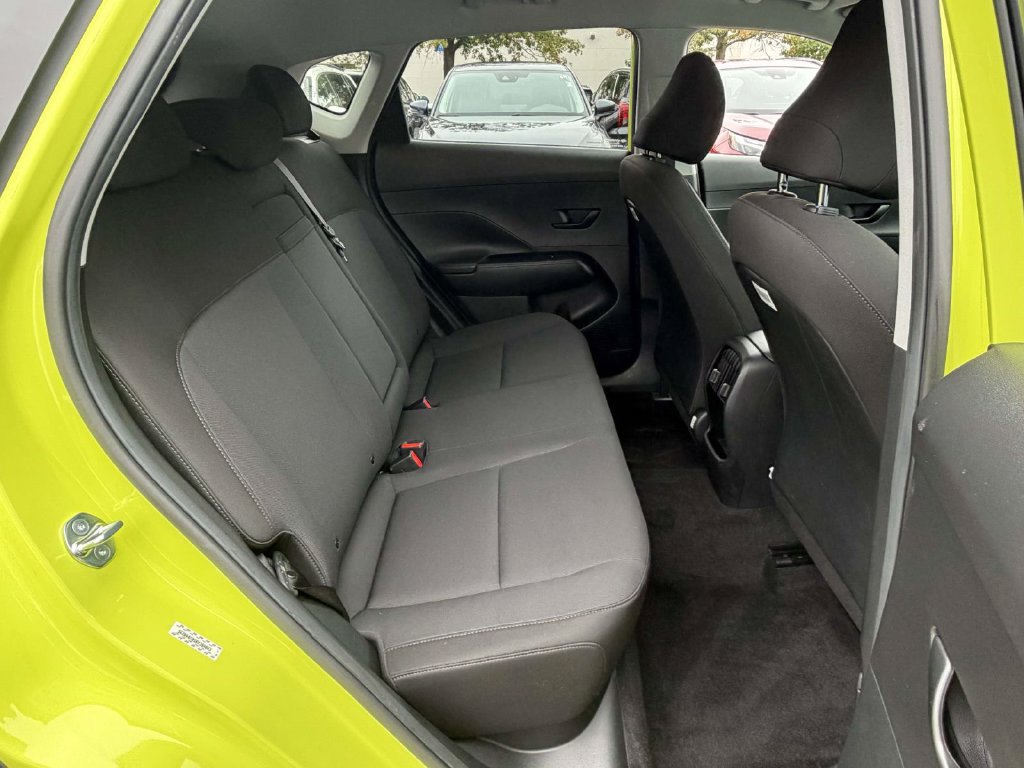 Used 2024 Hyundai Kona SEL AWD/4WD image 10